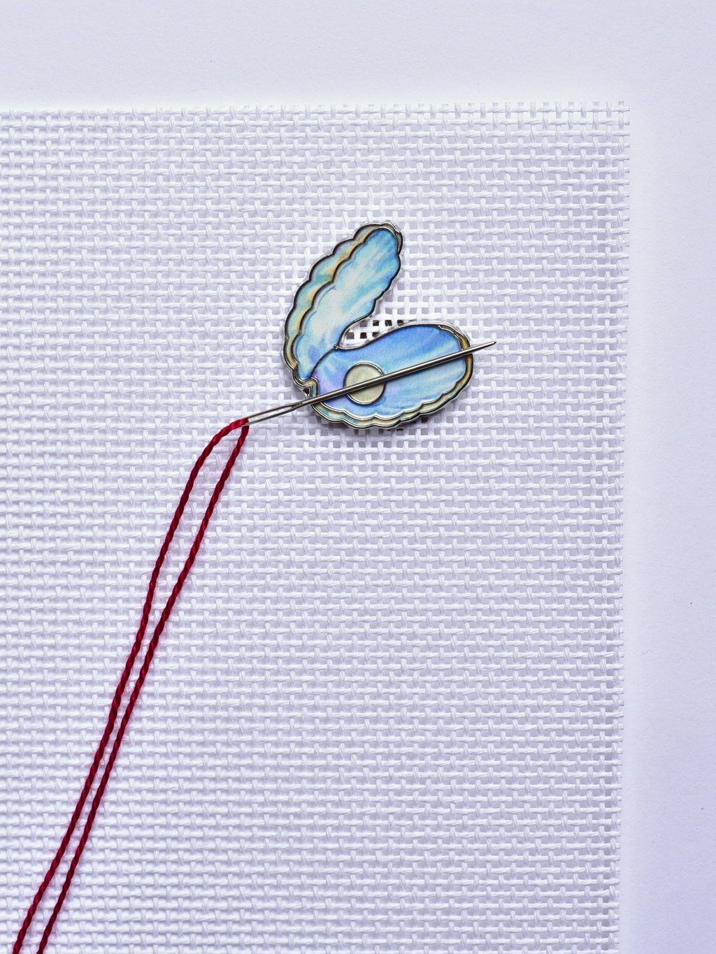 Pearl Shell Needle Minder